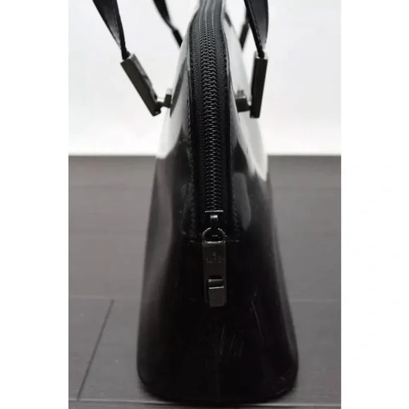 Gucci Shine Enamel Shoulder Tote Bag